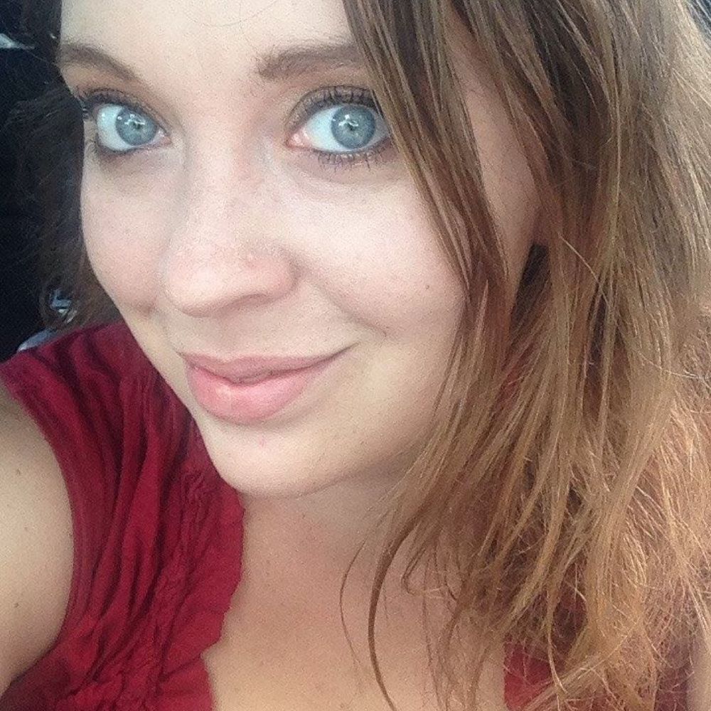 Meet your Posher, Courtney